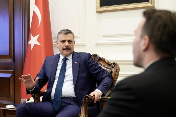 Bakan Çiftçi Cumhurbaşkanı Erdoğan'la Tanışma Anısını İlk Kez Anlattı! 'Okuyun da Soframız Huzur Bulsun'